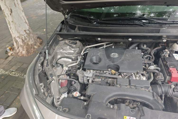 Used Toyota RAV4 2020 2.0L CVT Two-Wheel Drive Fashion PLUS Edition Engine Bay Right