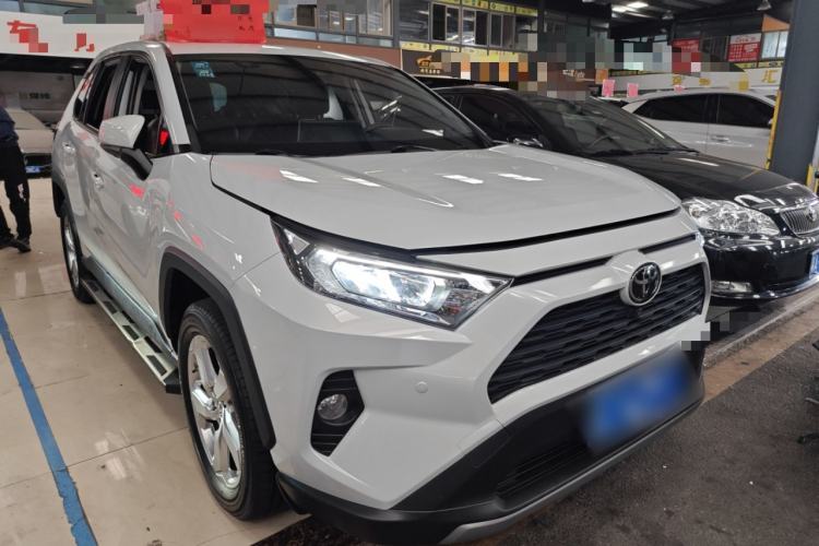 Used Toyota RAV4 2020 2.0L CVT Two-Wheel Drive Fashion Edition Exterior 1