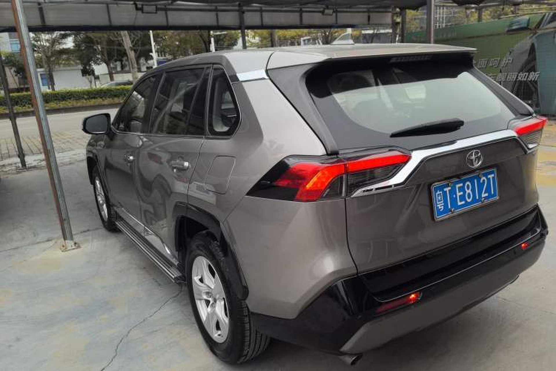 Used Toyota RAV4 2020 2.0L CVT Two-Wheel Drive Urban Edition Exterior 3
