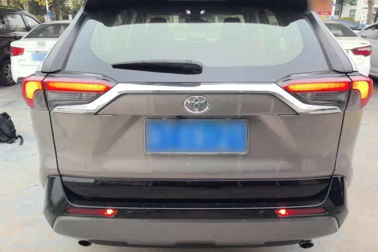 Used Toyota RAV4 2020 2.0L CVT Two-Wheel Drive Urban Edition Exterior 4