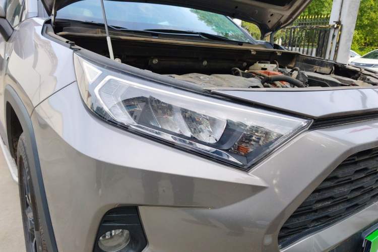 Used Toyota RAV4 2020 Dual-Engine 2.5L E-CVT 4x4 Elite PLUS Edition Exterior 6