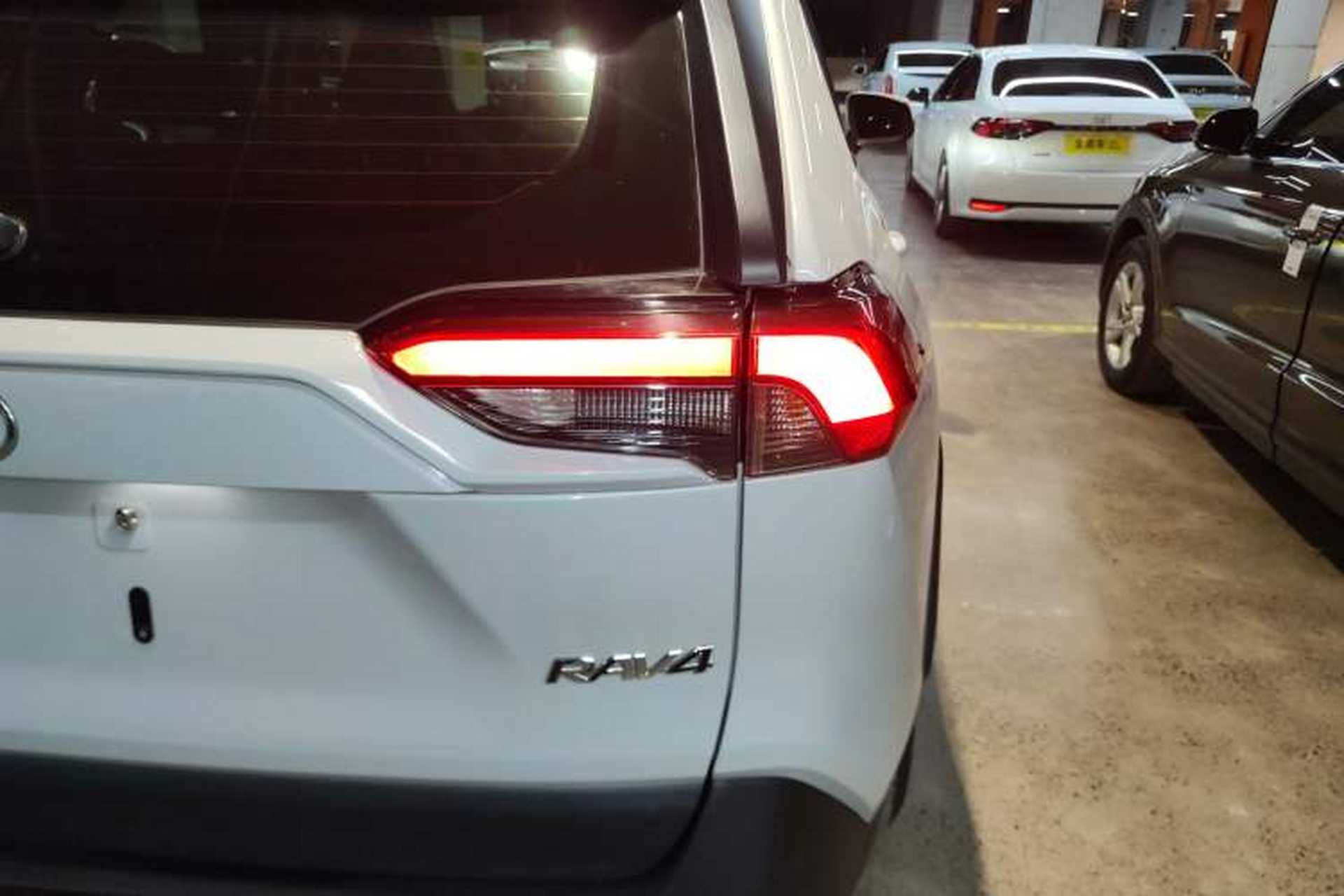 Used Toyota RAV4 2020 2.0L CVT Two-Wheel Drive Fashion PLUS Edition Exterior 6