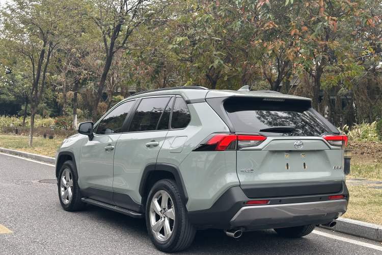 Used Toyota RAV4 2020 2.0L CVT Two-Wheel Drive Fashion PLUS Edition Exterior 7