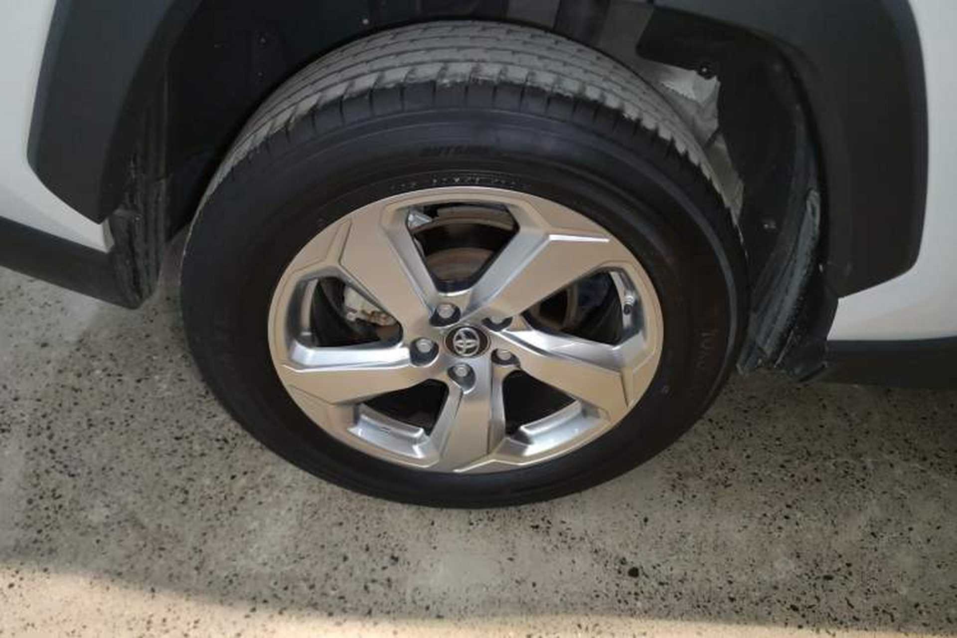 Used Toyota RAV4 2020 2.0L CVT Two-Wheel Drive Fashion PLUS Edition Exterior 8