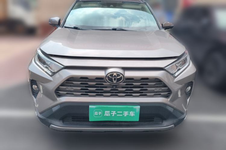 Used Toyota RAV4 2020 2.0L CVT Two-Wheel Drive Prestige Edition Front