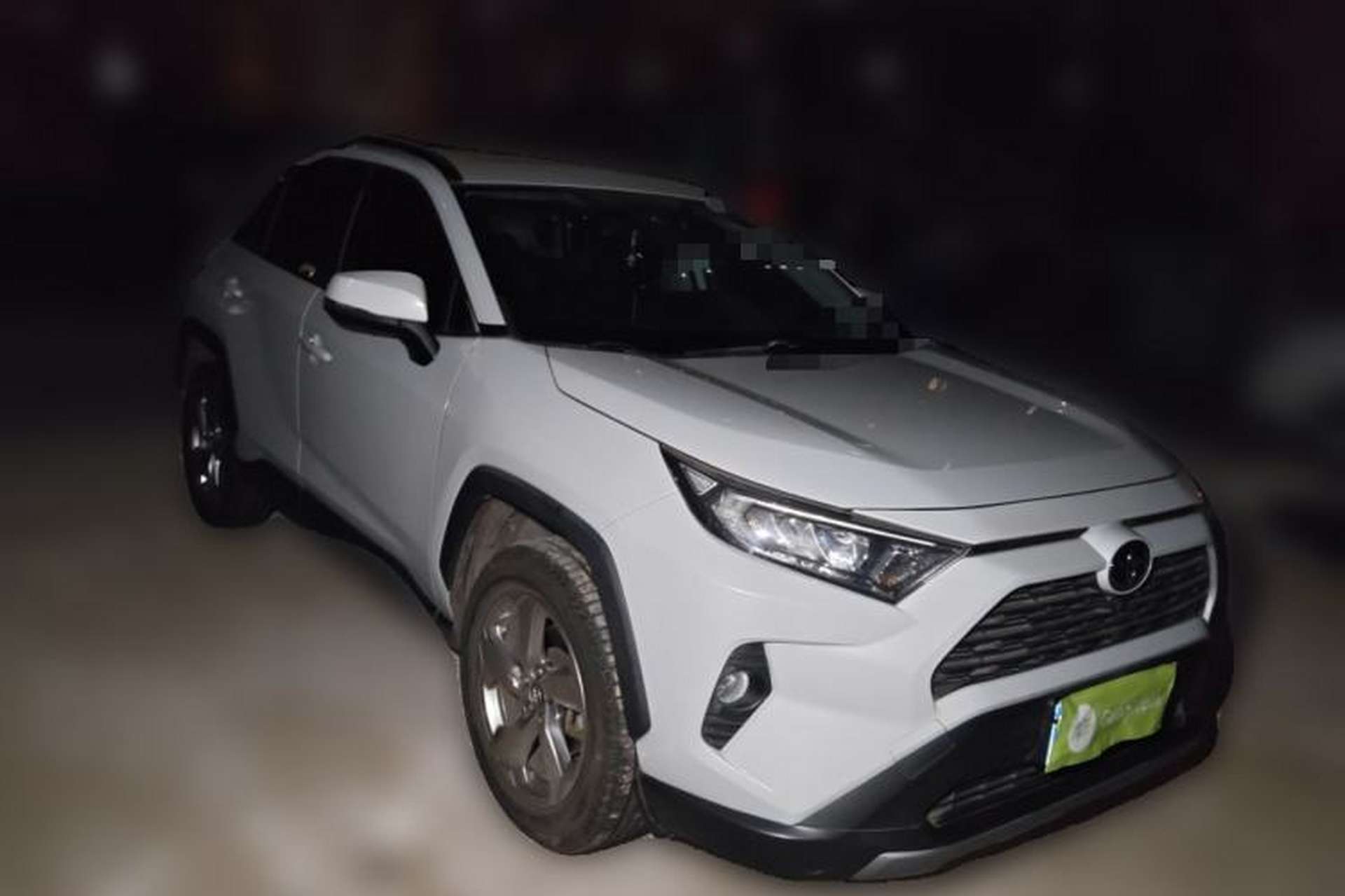 Used Toyota RAV4 2020 2.0L CVT Two-Wheel Drive Fashion PLUS Edition Front Right 45 Deg