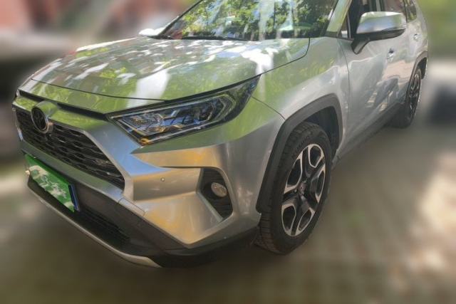Used Toyota RAV4 2020 2.0L CVT Two-Wheel Drive Prestige Edition