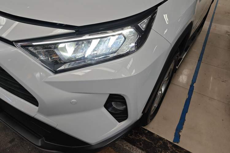 Used Toyota RAV4 2020 2.0L CVT Two-Wheel Drive Fashion Edition Left Front Headlight