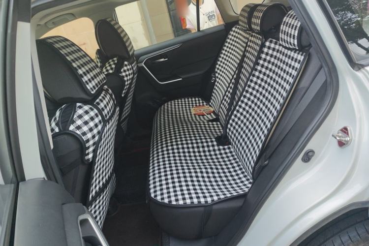 Used Toyota RAV4 2020 2.0L CVT Two-Wheel Drive Fashion Edition Left Rear Seat