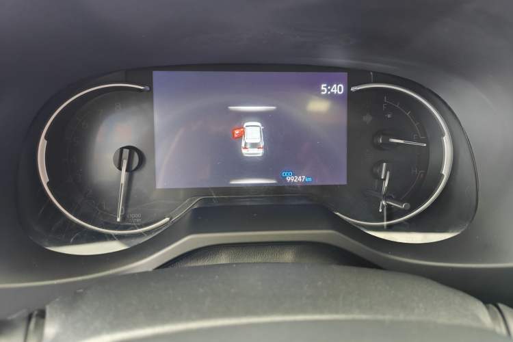 Used Toyota RAV4 2020 2.0L CVT Two-Wheel Drive Fashion PLUS Edition Odometer Close Up