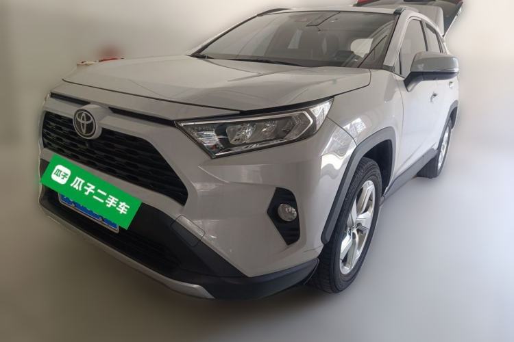Used Toyota RAV4 2020 2.0L CVT Two-Wheel Drive Fashion Edition Guazi used car, China used car export, Used car for sale, Used cars, Cheapest cars for sale
