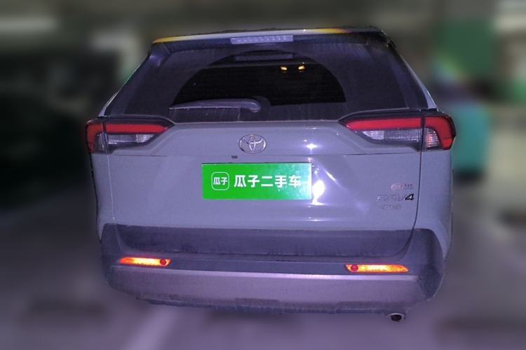 Used Toyota RAV4 2020 2.0L CVT Two-Wheel Drive Fashion Edition Rear