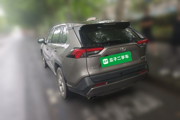 Used Toyota RAV4 2020 2.0L CVT Two-Wheel Drive Fashion PLUS Edition Rear Left 45 Deg