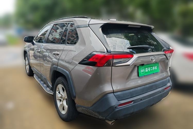 Used Toyota RAV4 2020 2.0L CVT Two-Wheel Drive Urban Edition Rear Left 45 Deg