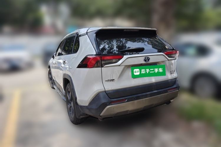 Used Toyota RAV4 2020 Dual-Engine 2.5L E-CVT Two-Wheel Drive Elite Edition Rear Left 45 Deg
