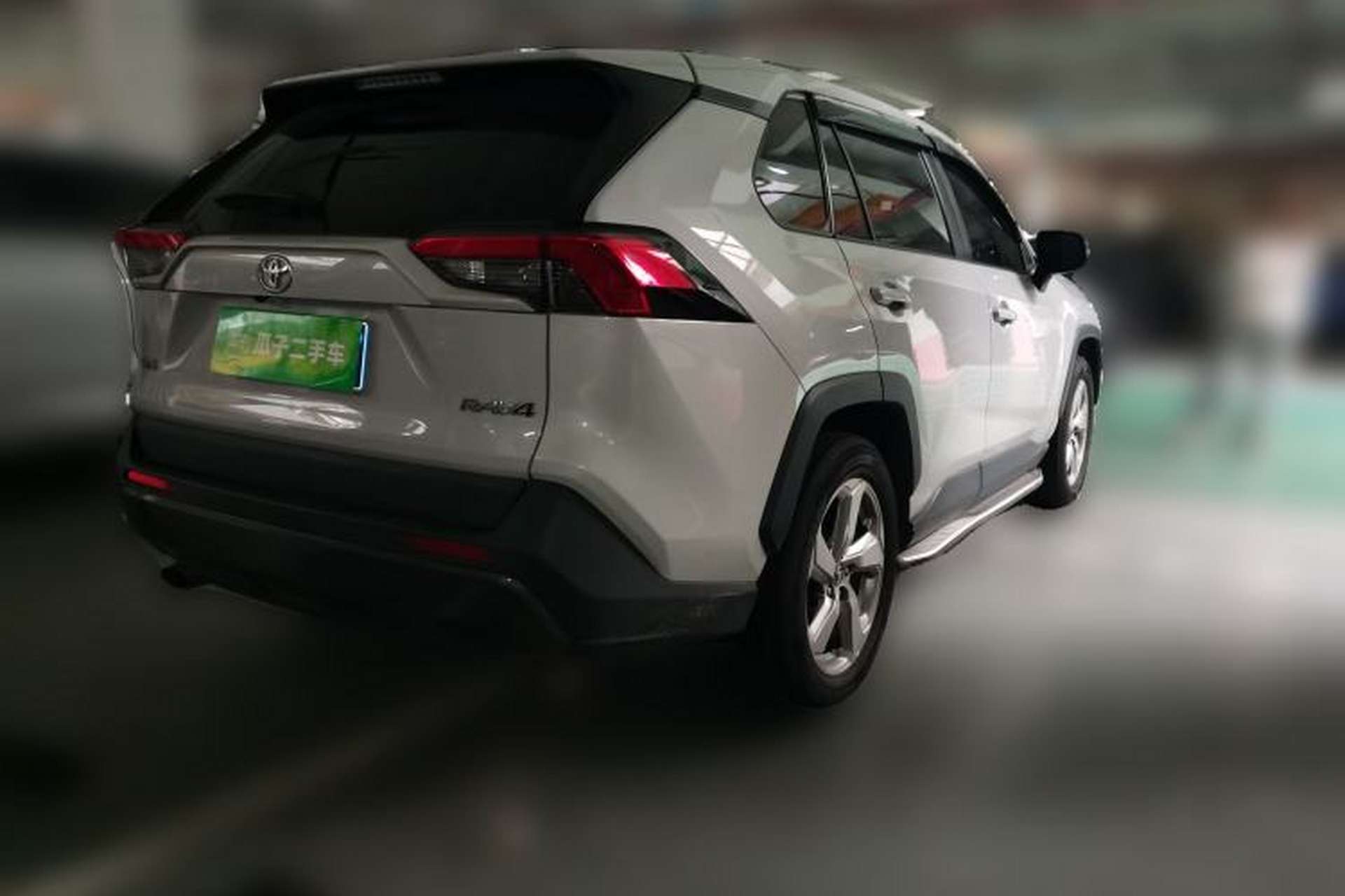 Used Toyota RAV4 2020 2.0L CVT Two-Wheel Drive Fashion Edition Rear Right 45 Deg