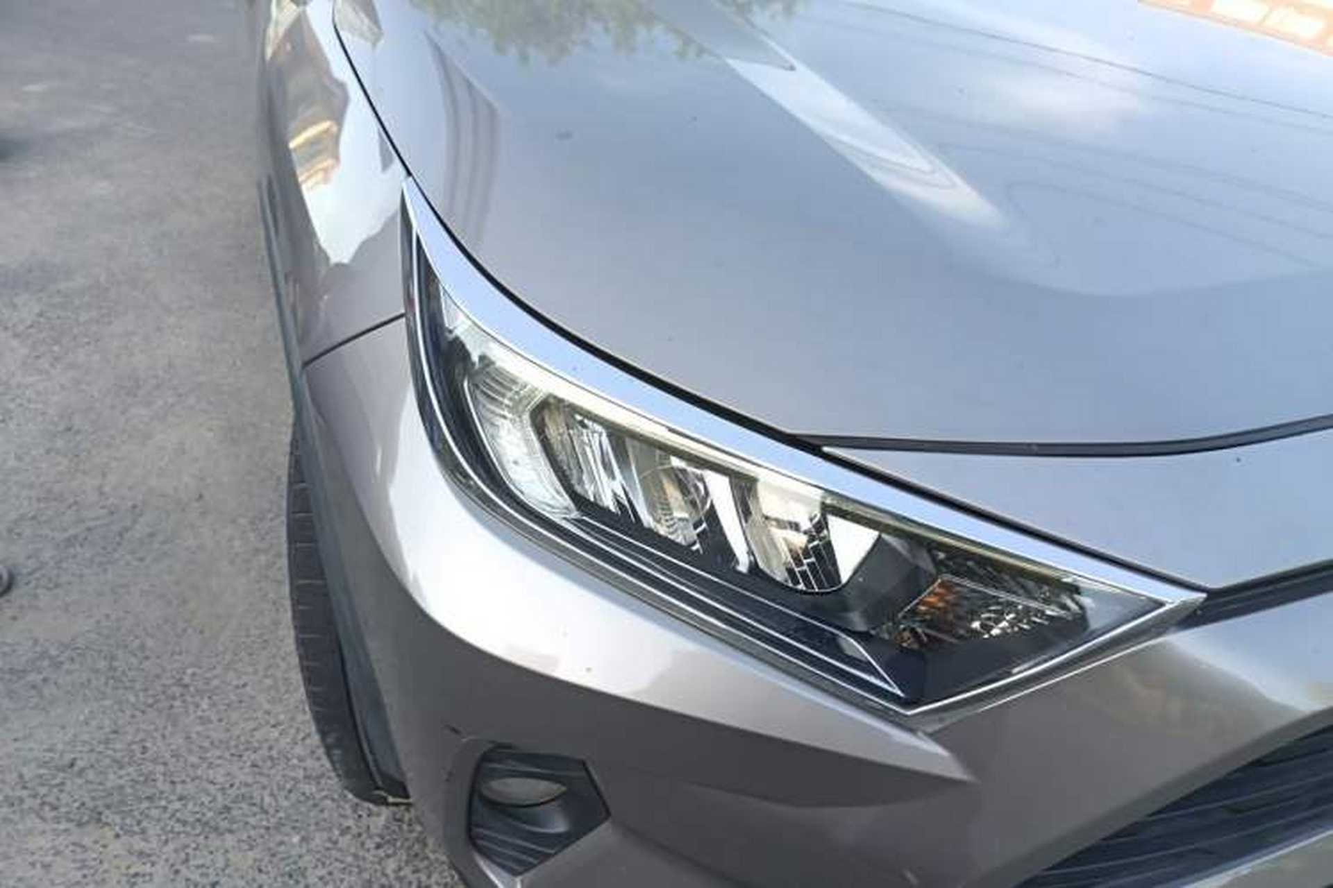 Used Toyota RAV4 2020 2.0L CVT Two-Wheel Drive Fashion Edition Right Front Headlight