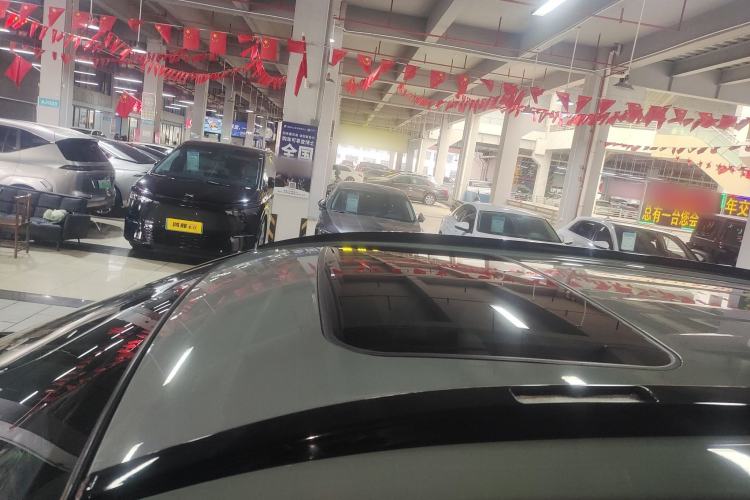 Used Toyota RAV4 2020 2.0L CVT Two-Wheel Drive Fashion PLUS Edition Roof