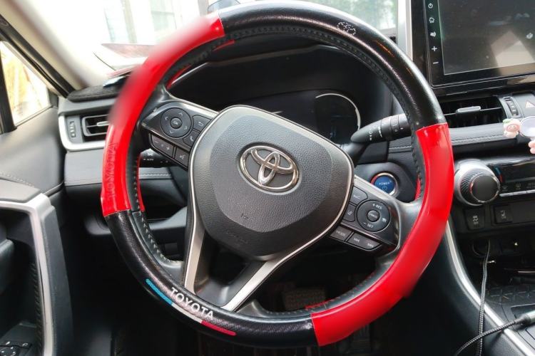 Used Toyota RAV4 2020 Dual-Engine 2.5L E-CVT 4x4 Elite PLUS Edition Steering Wheel