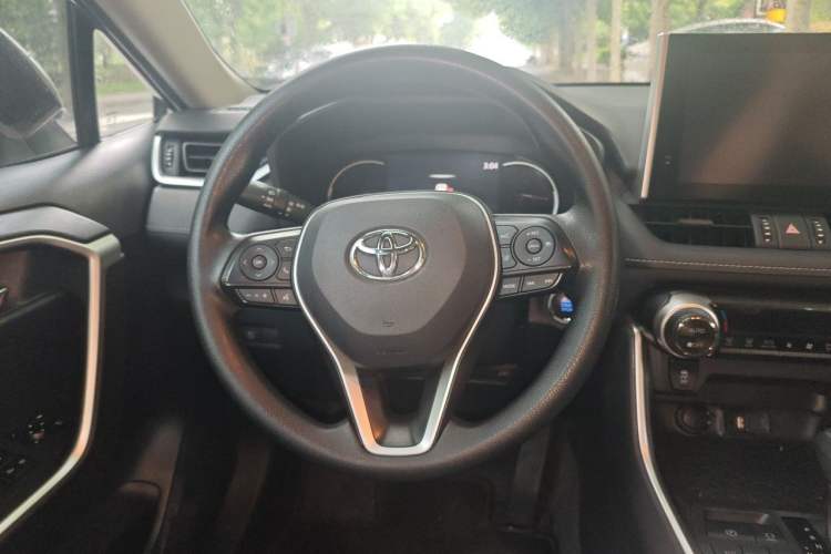 Used Toyota RAV4 2020 2.0L CVT Two-Wheel Drive Fashion PLUS Edition Steering Wheel