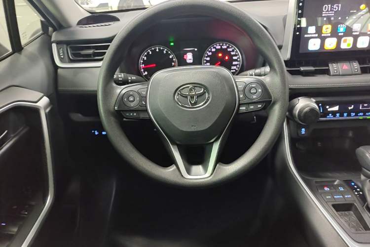 Used Toyota RAV4 2020 2.0L CVT Two-Wheel Drive Urban Edition Steering Wheel