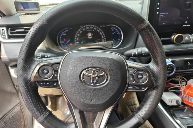 Used Toyota RAV4 2020 Dual-Engine 2.5L E-CVT Two-Wheel Drive Elite Edition Steering Wheel