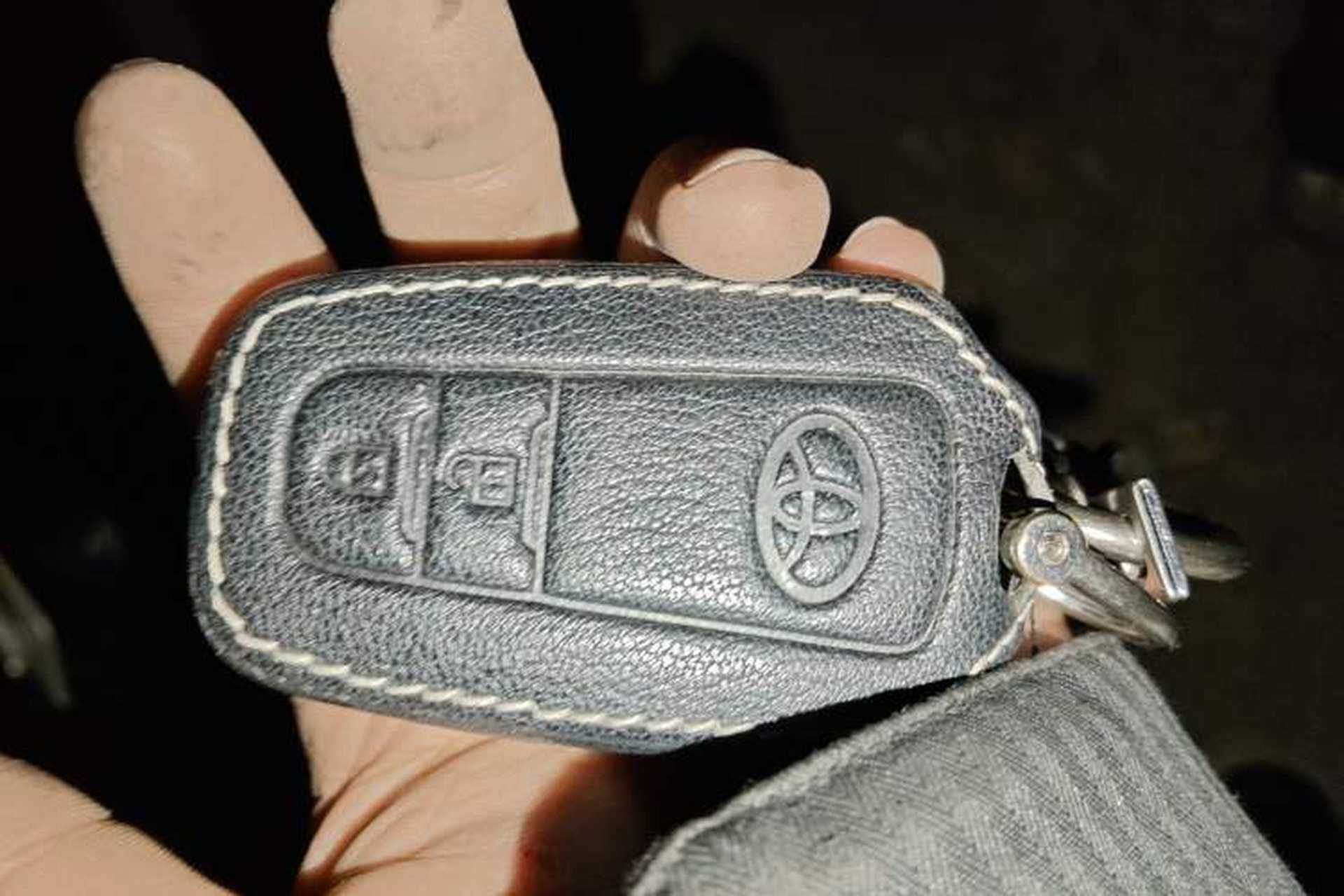 Used Toyota RAV4 2020 2.0L CVT Two-Wheel Drive Fashion PLUS Edition Vehicle Key