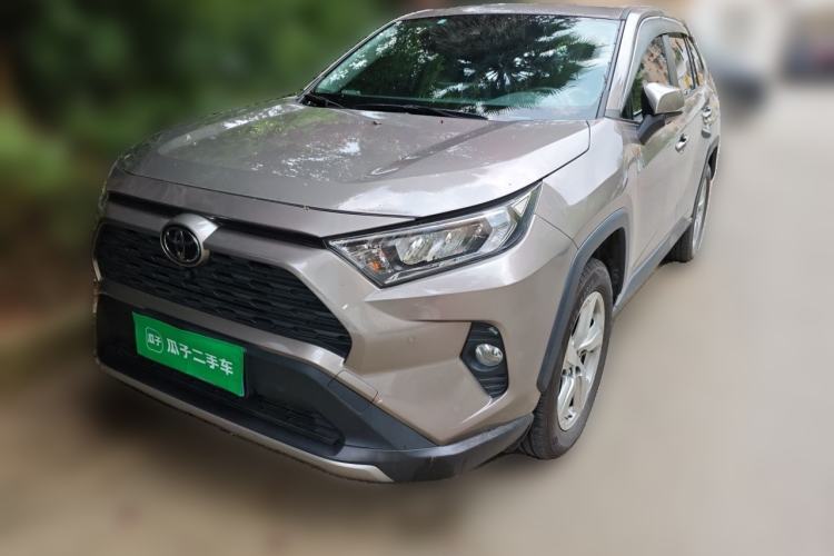 Gebrauchter Toyota RAV4 2020 2.0L CVT Two-Wheel Drive Fashion PLUS Edition Guazi used car, China used car export, Used car for sale, Used  cars, Cheapest cars for sale