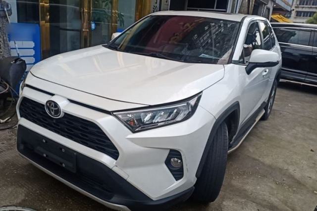 Used Toyota RAV4 2020 2.0L CVT Two-Wheel Drive Fashion Edition