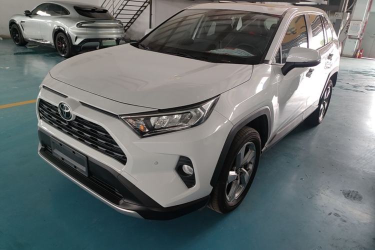 Used Toyota RAV4 2020 2.0L CVT Two-Wheel Drive Fashion Edition Guazi used car, China used car export, Used car for sale, Used cars, Cheapest cars for sale
