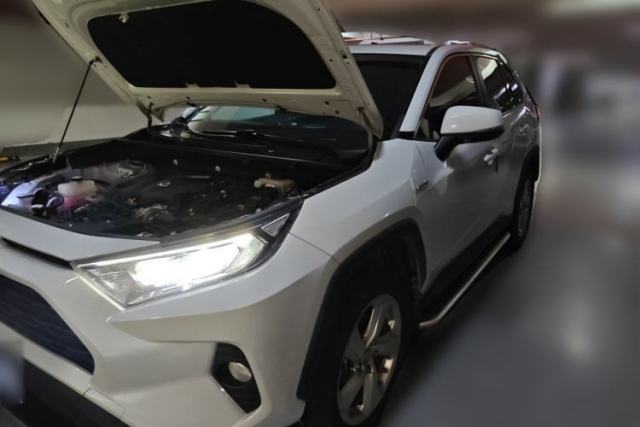 Used Toyota RAV4 2020 Dual-Engine 2.5L E-CVT Two-Wheel Drive Elite Edition