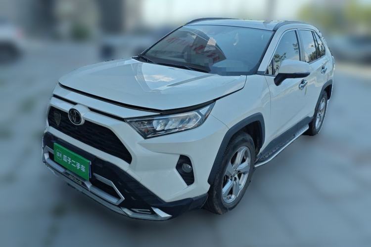 Used Toyota RAV4 2020 2.0L CVT Two-Wheel Drive Fashion Edition Guazi used car, China used car export, Used car for sale, Used cars, Cheapest cars for sale
