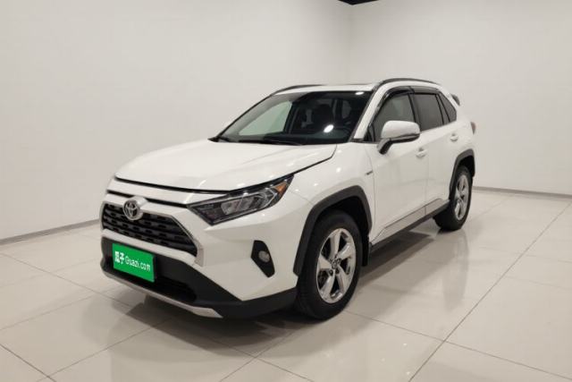 Używany Toyota RAV4 2020 2.0L CVT Two-Wheel Drive Fashion PLUS Edition