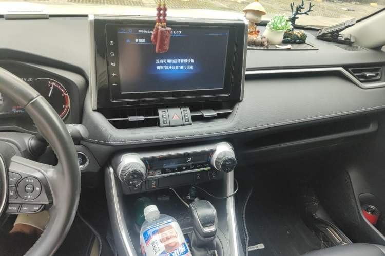 Used Toyota RAV4 2020 2.0L CVT Two-Wheel Drive Fashion PLUS Edition Audio And AC Panel
