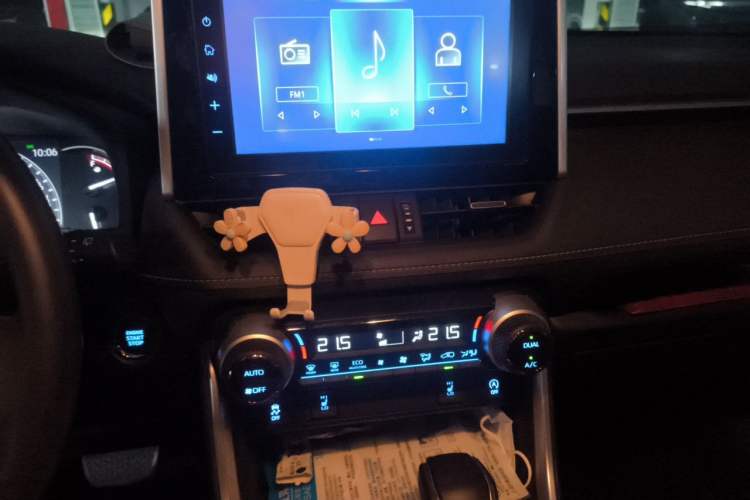 Used Toyota RAV4 2020 2.0L CVT 4x4 Style PLUS Edition Audio And AC Panel