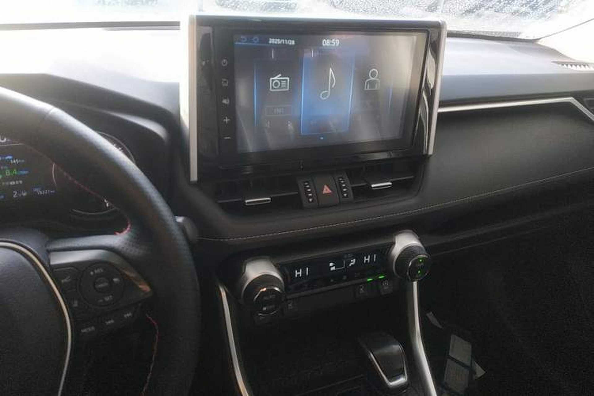 Used Toyota RAV4 2020 2.0L CVT Two-Wheel Drive Fashion PLUS Edition Audio And AC Panel