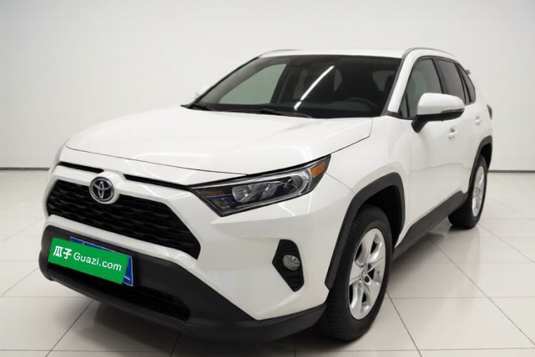 Used Toyota RAV4 2020 2.0L CVT Two-Wheel Drive Urban Edition Guazi used car, China used car export, Used car for sale, Used Toyota cars, Cheapest cars for sale