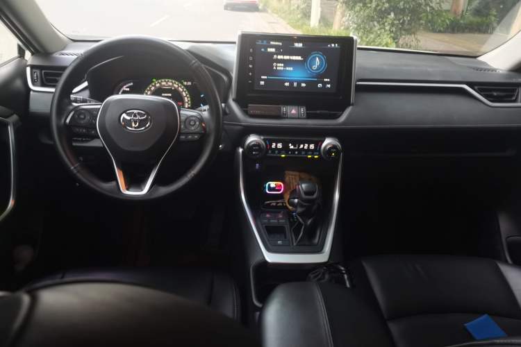 Used Toyota RAV4 2020 Dual-Engine 2.5L E-CVT Two-Wheel Drive Elite Edition Center Console