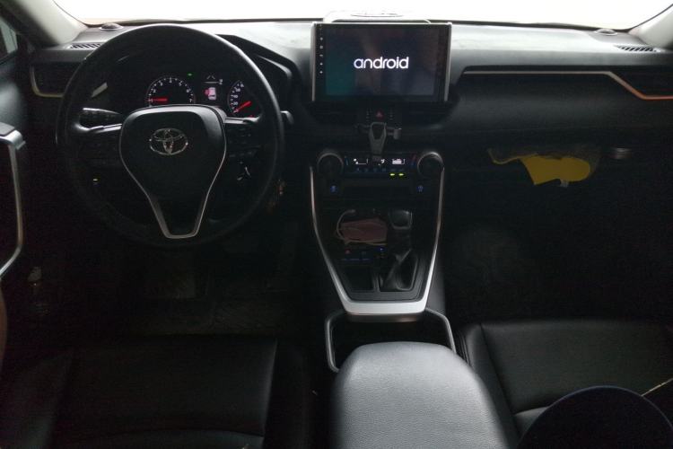 Used Toyota RAV4 2020 2.0L CVT Two-Wheel Drive Urban Edition Center Console