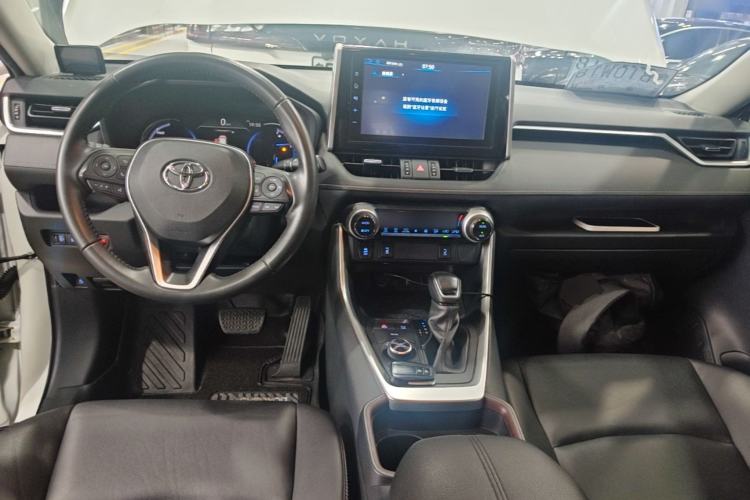 Used Toyota RAV4 2020 Dual-Engine 2.5L E-CVT 4x4 Elite PLUS Edition Center Console