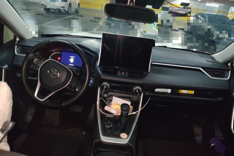 Used Toyota RAV4 2020 Dual-Engine 2.5L E-CVT Four-Wheel Drive Elite Edition Center Console