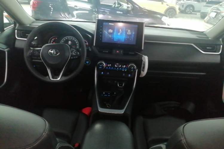 Used Toyota RAV4 2020 2.0L CVT Two-Wheel Drive Fashion PLUS Edition Center Console
