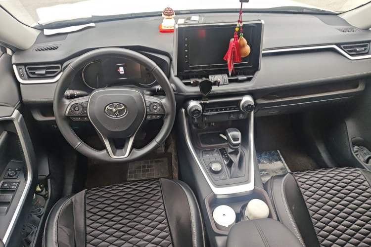 Used Toyota RAV4 2020 2.0L CVT Four-Wheel Drive Prestige Edition Center Console