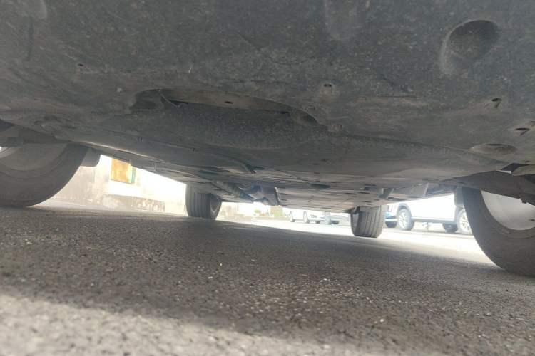 Used Toyota RAV4 2020 2.0L CVT Two-Wheel Drive Prestige Edition Chassis Front