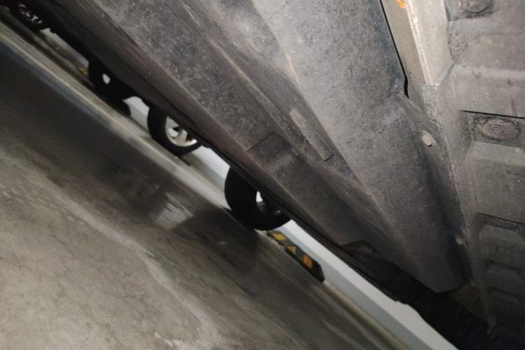 Used Toyota RAV4 2020 Dual-Engine 2.5L E-CVT Four-Wheel Drive Elite Edition Chassis Front Left