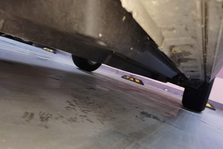 Used Toyota RAV4 2020 2.0L CVT Two-Wheel Drive Urban Edition Chassis Front Left