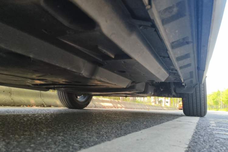Used Toyota RAV4 2020 Dual-Engine 2.5L E-CVT 4x4 Elite PLUS Edition Chassis Front Left