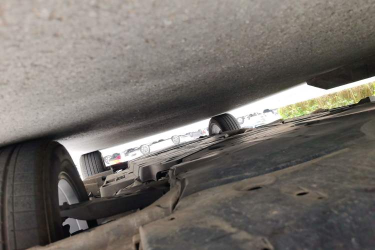 Used Toyota RAV4 2020 Dual-Engine 2.5L E-CVT Two-Wheel Drive Elite Edition Chassis Front Left