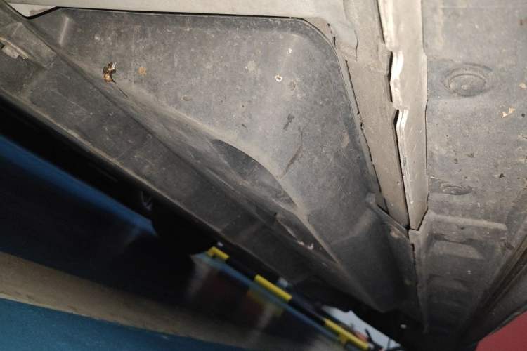 Used Toyota RAV4 2020 Dual-Motor 2.5L E-CVT Four-Wheel Drive Flagship Edition Chassis Front Left