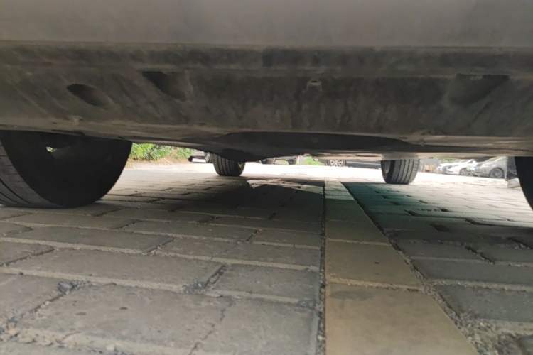 Used Toyota RAV4 2020 2.0L CVT Two-Wheel Drive Prestige Edition Chassis Front